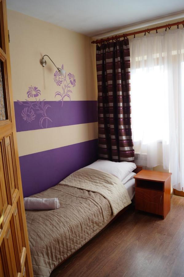 Pod Tatrami Bed & Breakfast Bukowina Tatrzańska Exterior foto
