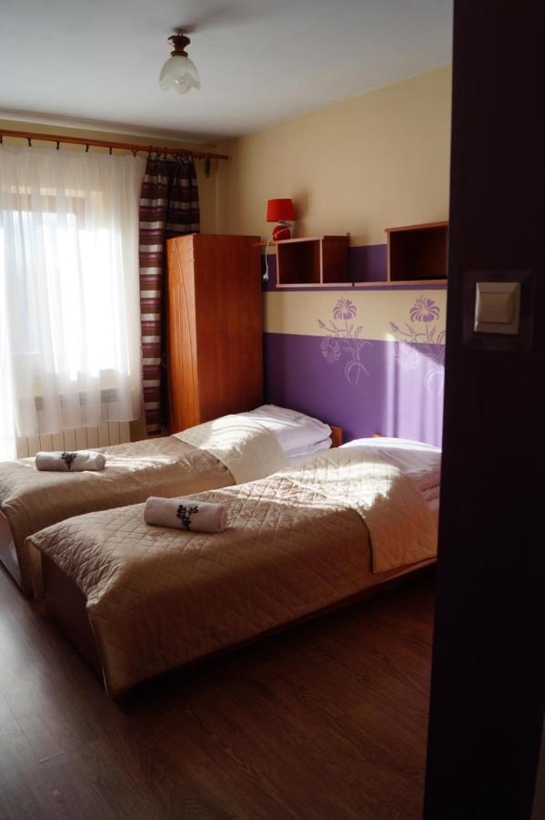 Pod Tatrami Bed & Breakfast Bukowina Tatrzańska Exterior foto