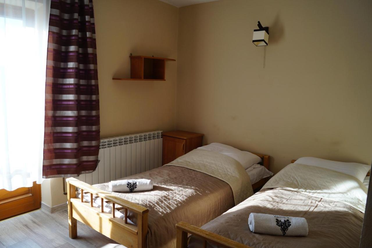Pod Tatrami Bed & Breakfast Bukowina Tatrzańska Exterior foto
