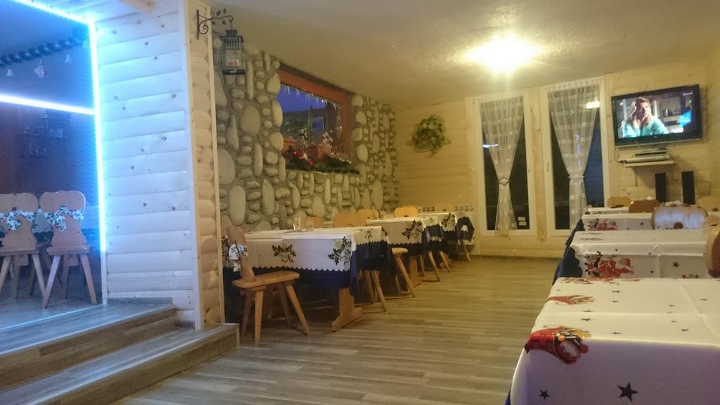 Pod Tatrami Bed & Breakfast Bukowina Tatrzańska Exterior foto