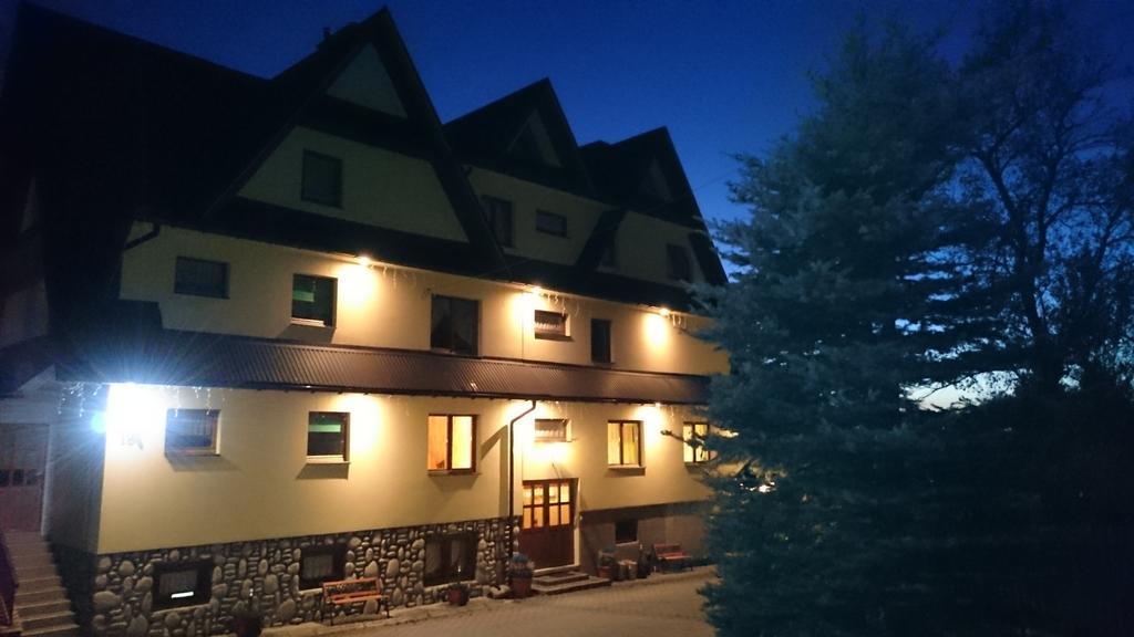 Pod Tatrami Bed & Breakfast Bukowina Tatrzańska Exterior foto