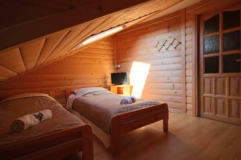 Pod Tatrami Bed & Breakfast Bukowina Tatrzańska Exterior foto