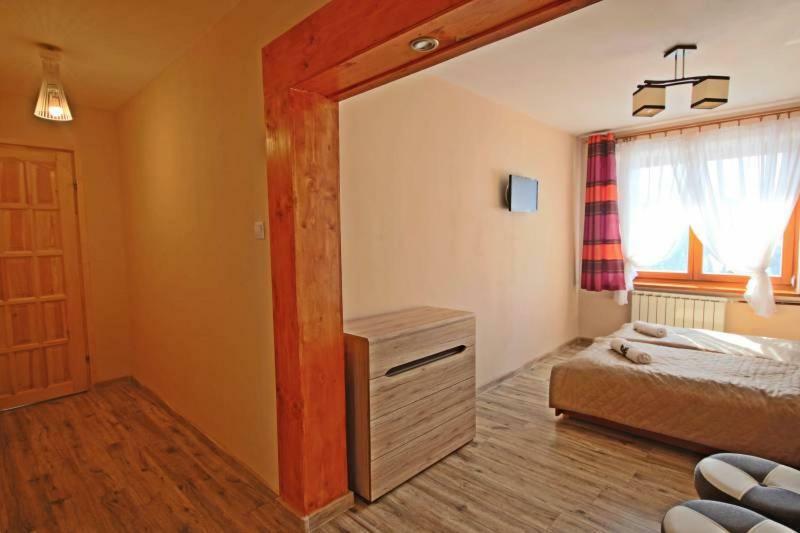 Pod Tatrami Bed & Breakfast Bukowina Tatrzańska Exterior foto
